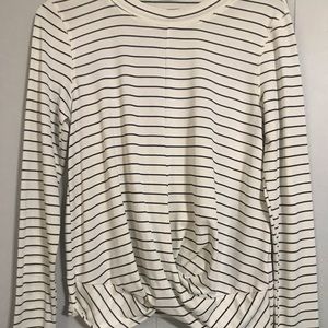 Old Navy long sleeve shirt
